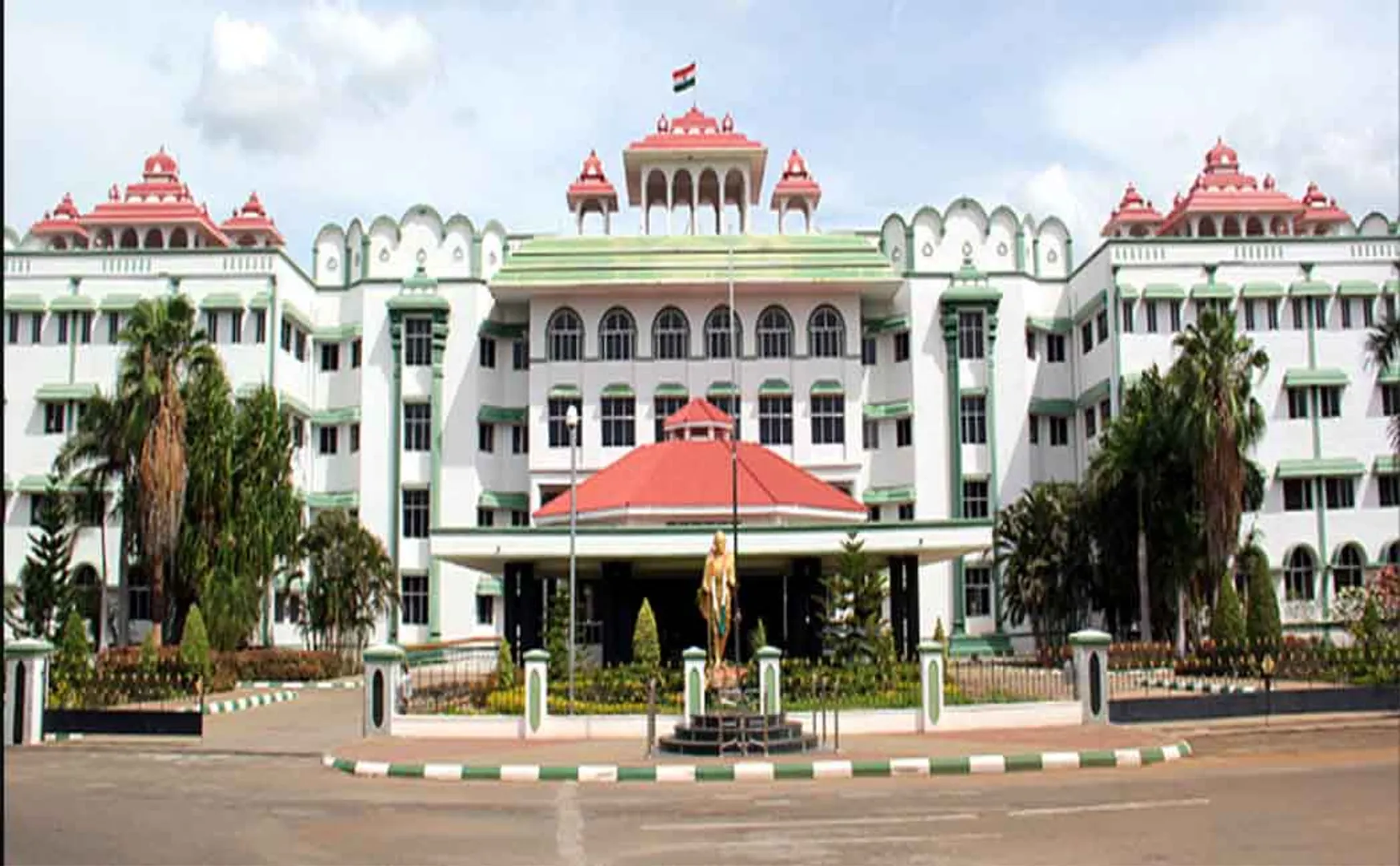 "Sri Lankan refugees cannot be granted citizenship" - Central Government's argument in the High Court branch!